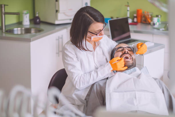 Best Emergency Tooth Extraction in Maysville, NC